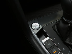 2017款380TSI R-line 中控区