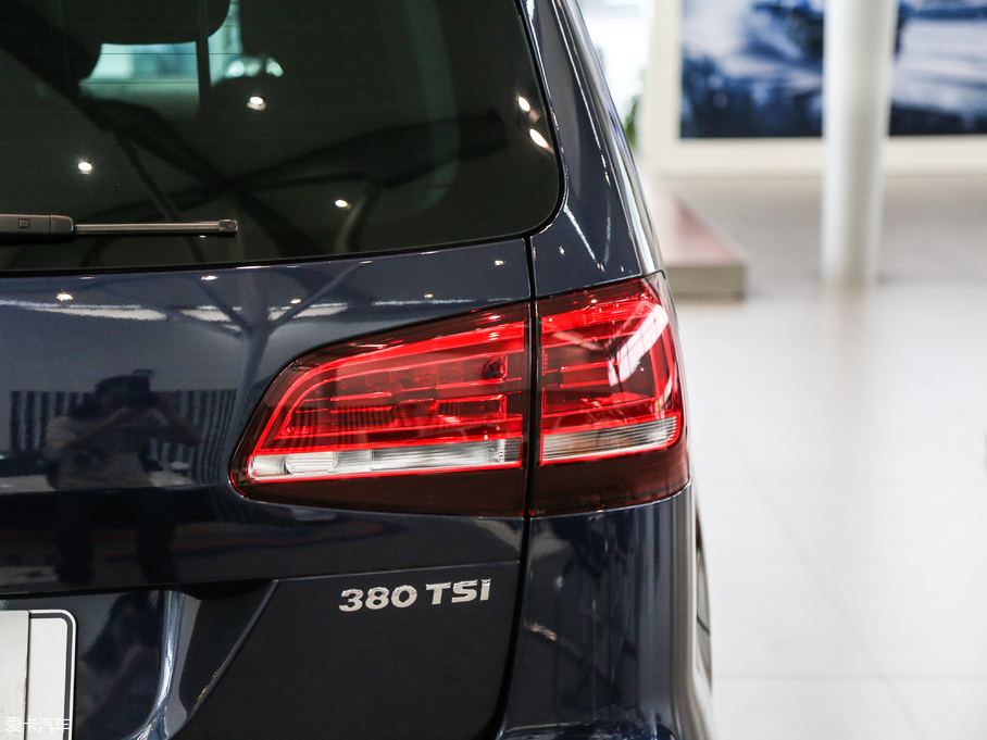 2016 380TSI  7