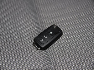 2016款280TSI 乐享型 7座 车钥匙