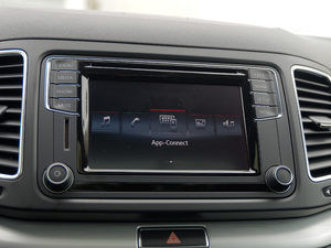 2016款380TSI 舒享型 7座 中控台显示屏