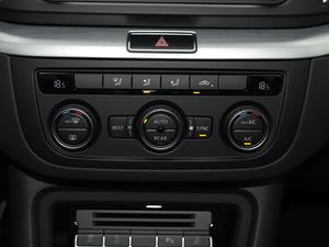 2016款280TSI 乐享型 7座 空调调节