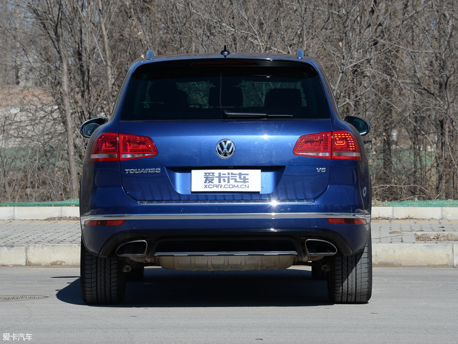 2017;J 3.0 TSI R Line ʷ