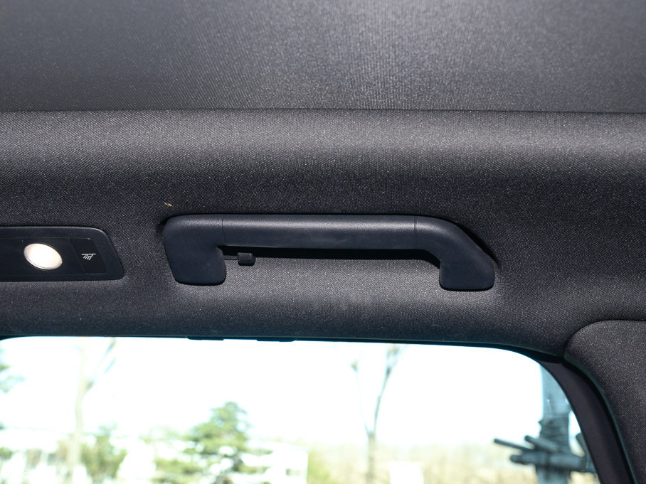 2017;J 3.0 TSI R Line ʷ