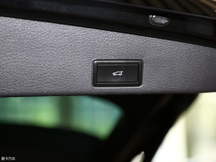 2017;J 3.0 TSI h(yun)