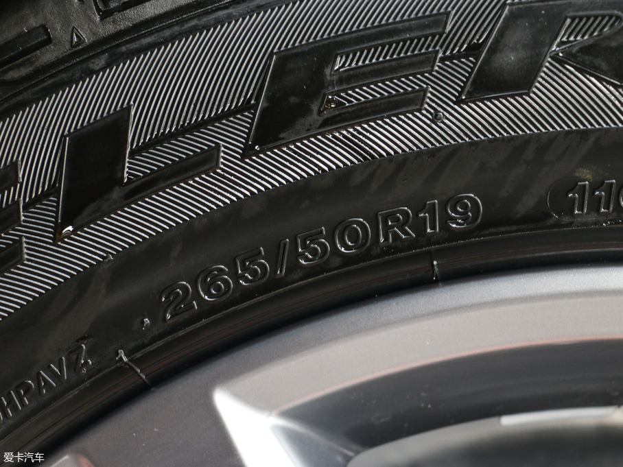 2017;J 3.0 TSI R Line ʷ