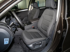 2017款3.0 TSI 启程型 主驾驶座椅