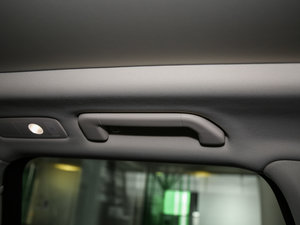 2017款3.0 TSI 启程型 空间座椅