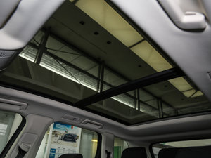 2017款3.0 TSI 启程型 空间座椅