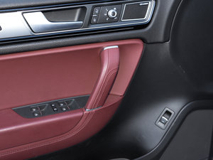 20173.0 TSI R Line ʷ g