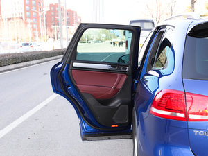 20173.0 TSI R Line ʷ ܇T