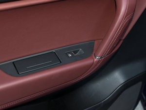 20173.0 TSI R Line ʷ g