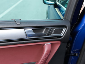 20173.0 TSI R Line ʷ g