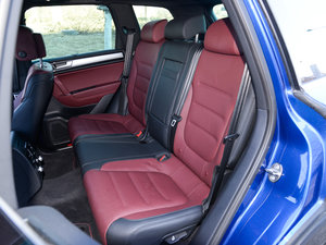 20173.0 TSI R Line ʷ 