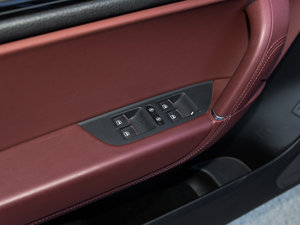 20173.0 TSI R Line ʷ {܇ƅ^(q)	