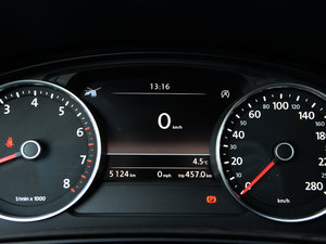 20173.0 TSI R Line ʷ п؅^