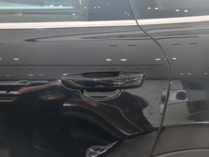 20173.0 TSI R Line ʷ ^