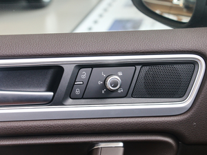 20173.0 TSI R Line ʷ g