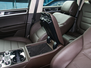 20173.0 TSI R Line ʷ g