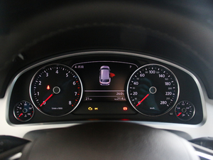 20173.0 TSI R Line ʷ x