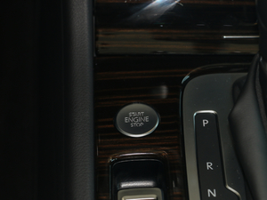 201715o R-Line п؅^