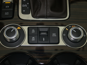 201715o(j) R-Line п؅^(q)