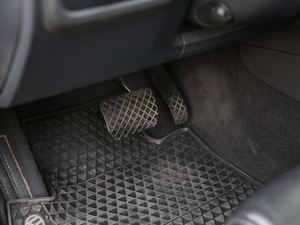 20173.0 TSI S п؅^(q)