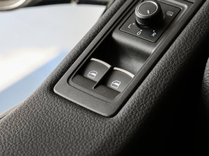 20172.0TSI (q)66 {܇ƅ^(q)	