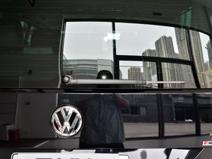 20172.0TSI (q)A 7 (x)(ji)^