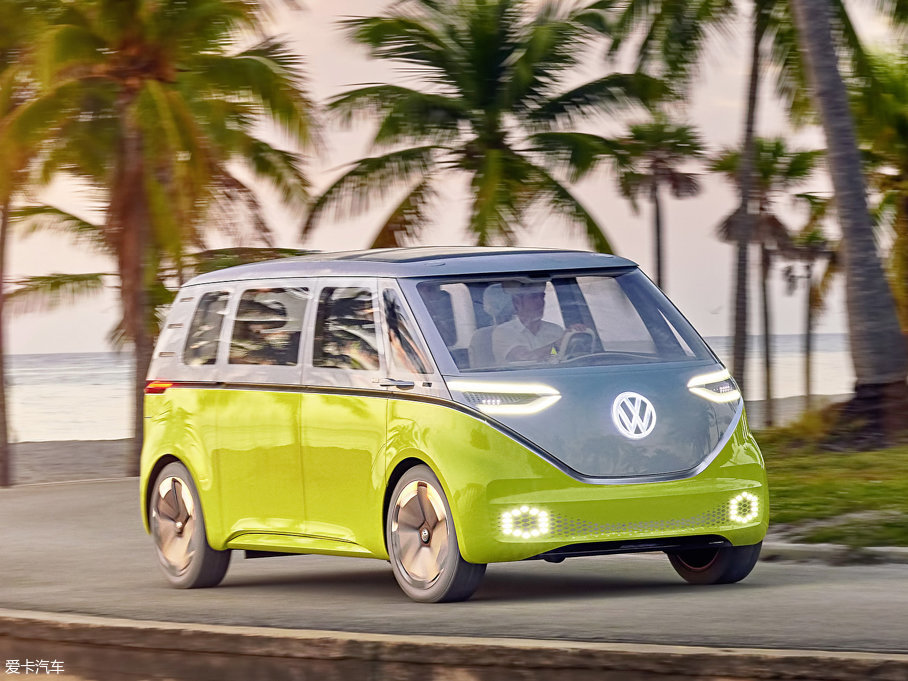 2017���ID. Buzz Concept