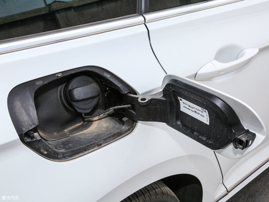 2017ε 380TSI R-line