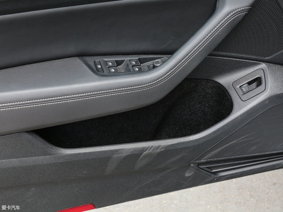 2017ε 380TSI R-line