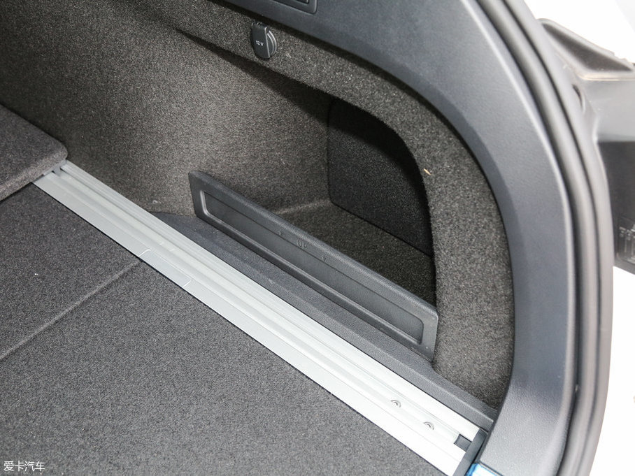 2017ε 380TSI R-line