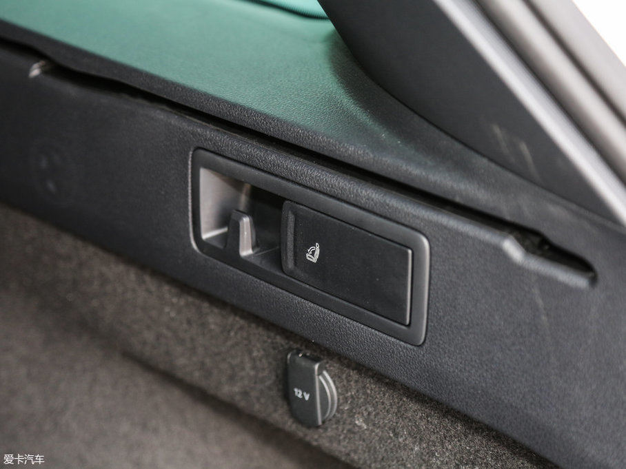 2017ε 380TSI R-line