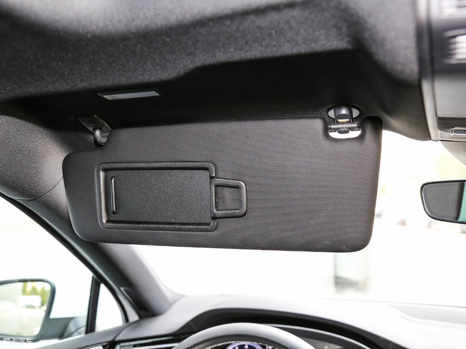 2017ε 380TSI R-line