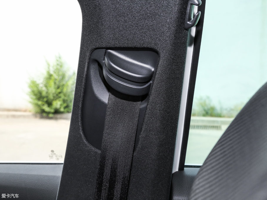 2017ε 380TSI (q)R-line