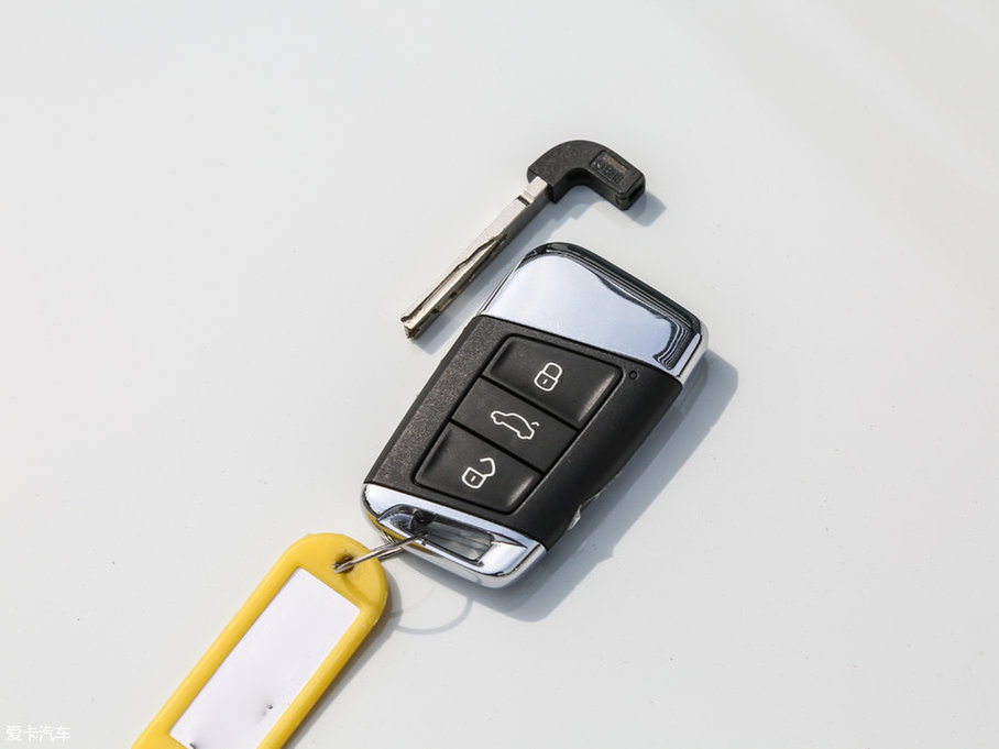 2017ε 380TSI R-line