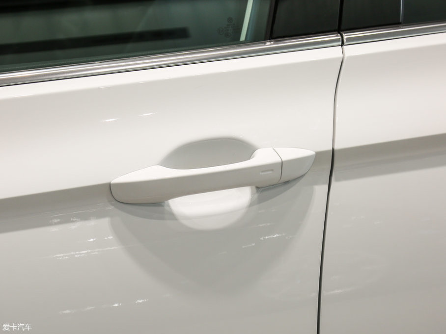 2017ε 380TSI (q)vа