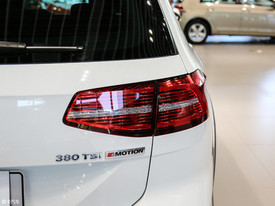 2017ε 380TSI (q)vа