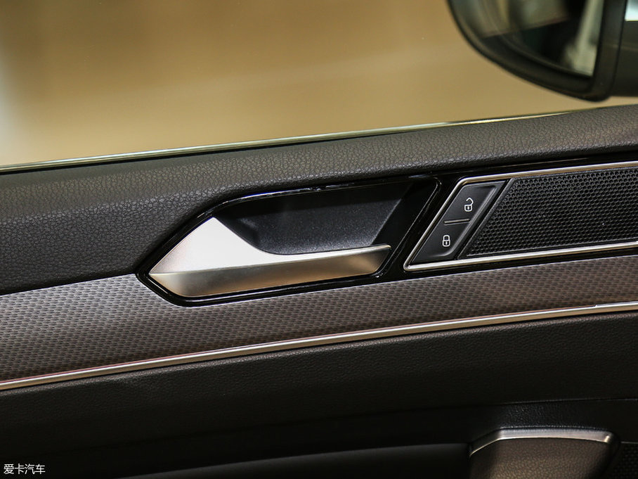 2017ε 380TSI (q)vа