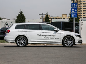 2017380TSI R-line w^