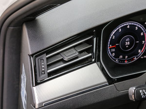 2017380TSI R-line п؅^