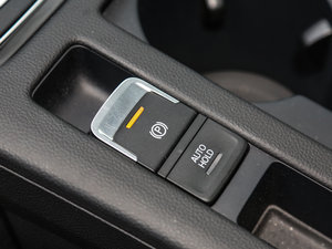 2017380TSI R-line v܇Ƅ