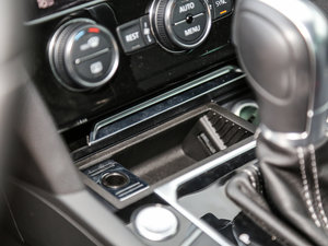 2017380TSI R-line п؅^