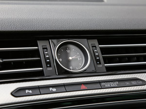 2017380TSI R-line п؅^