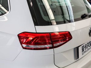 2017款380TSI 两驱舒行版 细节外观