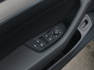 2017380TSI 򌕳а {܇ƅ^	