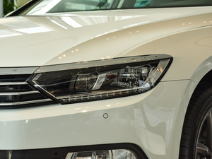 2017380TSI (q)а (ji)^