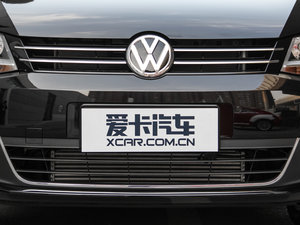 2017款380TSI 舒享型 6座 中网