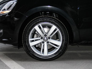 2017款380TSI 舒享型 6座 轮圈