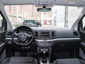 2017款380TSI 舒享型 6座 内饰全景